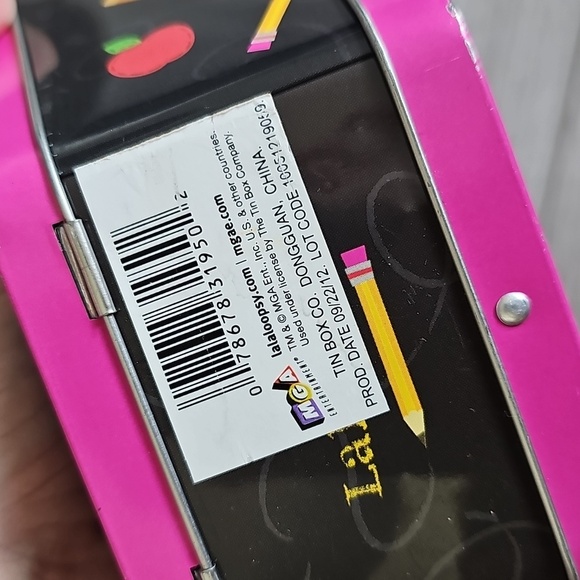 Lalaloopsy Diamond Tin Carry All Lunch Box With Beaded Handle - Picture 10 of 13